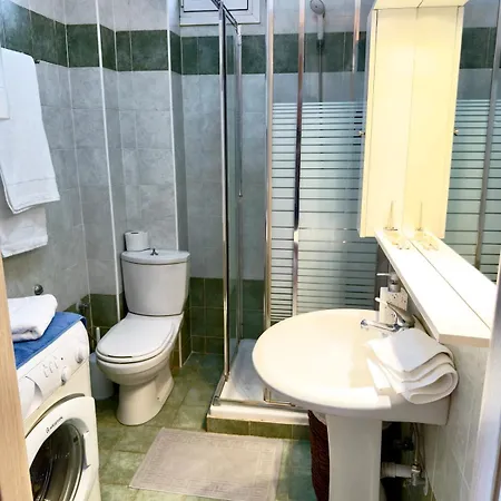 Large 4br House In Nea Fokaia, Near Sani & Apartmán